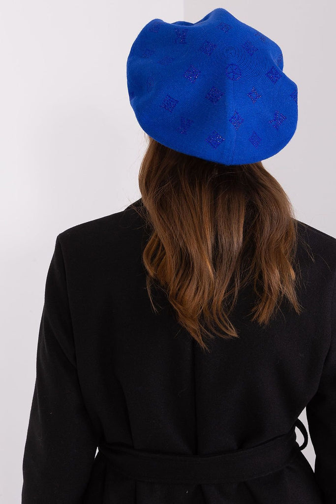 Beret AT