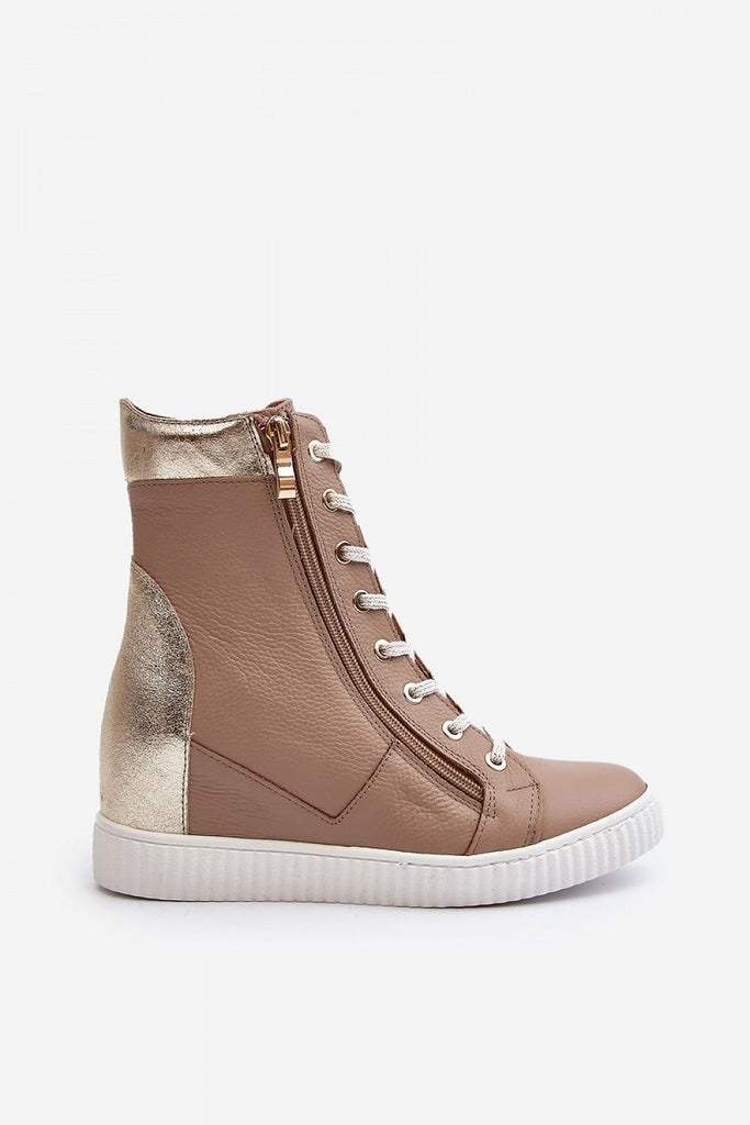 Wedge heel sneakers Step in style