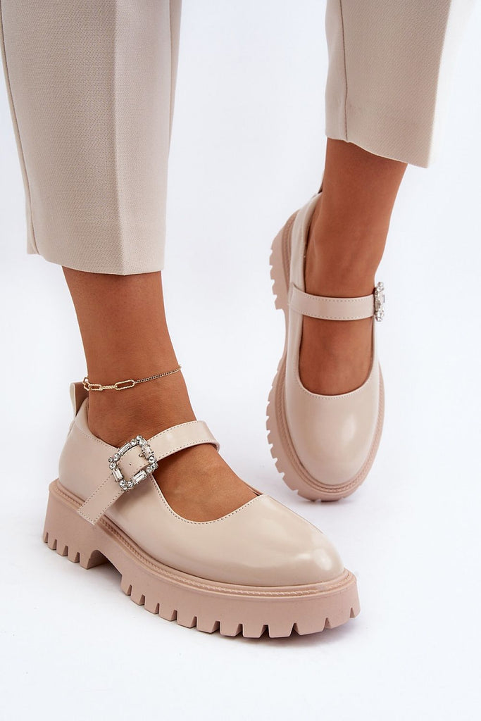 Heeled low shoes Step in style