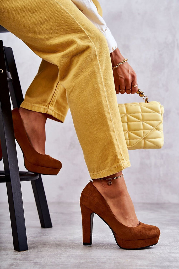 Block heel pumps Step in style