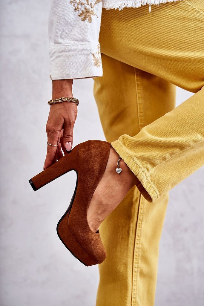 Block heel pumps Step in style