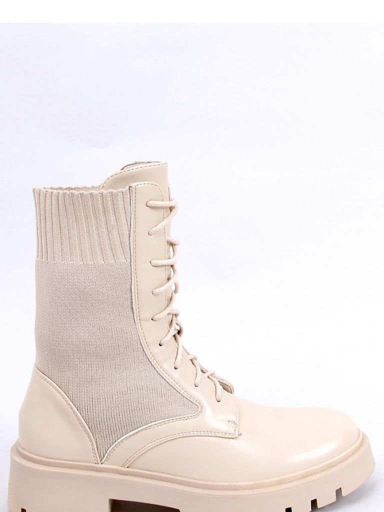 Boots Inello