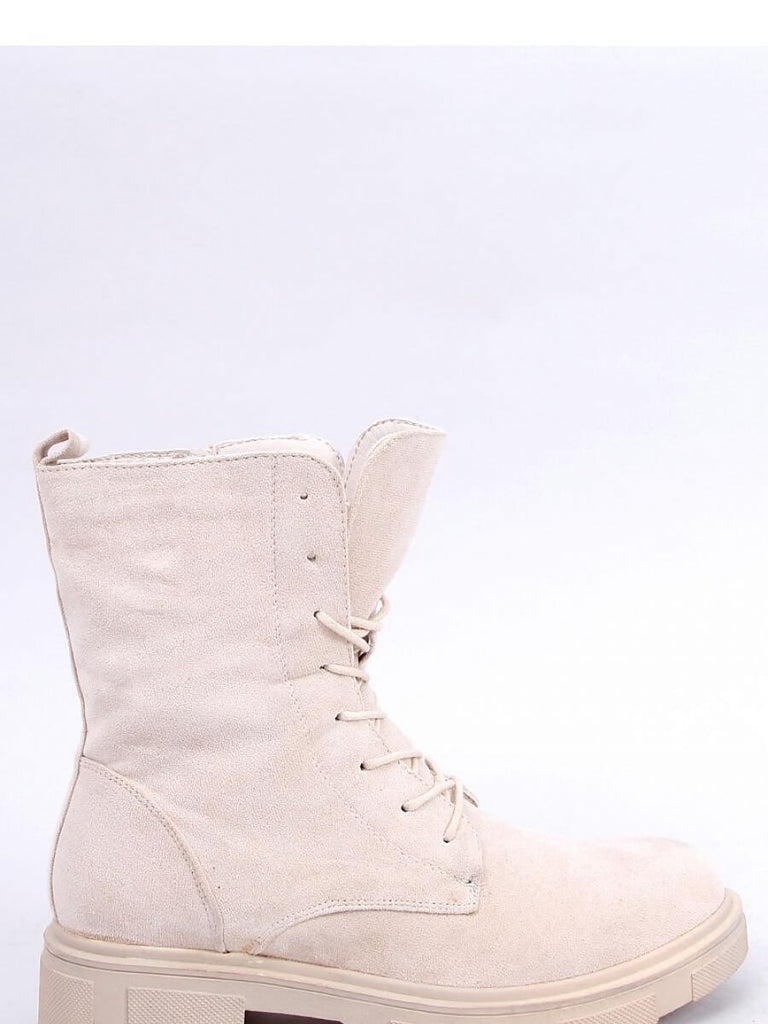 Boots Inello