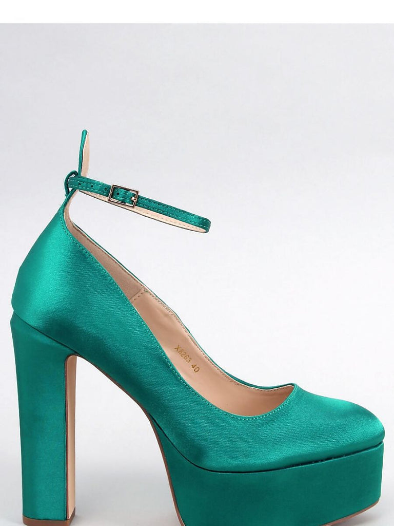 Platform pumps Inello