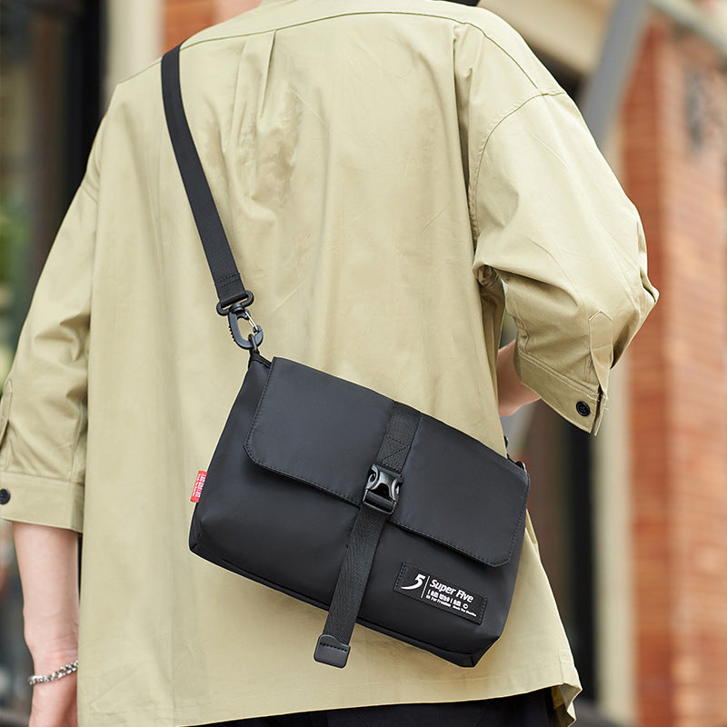 Waterproof Large Capacity Outdoor Messenger Bag