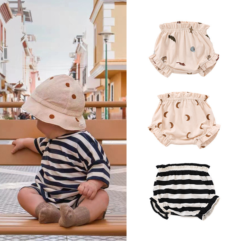 Baby Fashion Cartoon Moon Print Stripe Lace Shorts