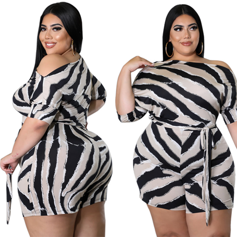 Plus Size Women Printed Short-Sleeved Slim-Fit Waist Rompers