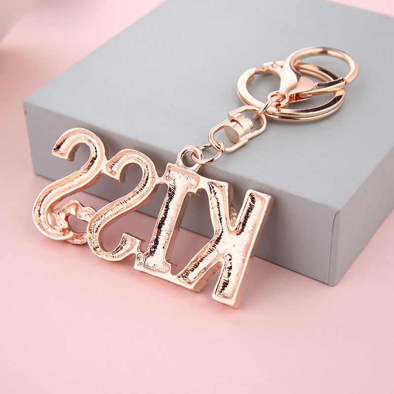 Women Romantic KISS Letters Pattern Rhinestone Decor Alloy Key Chain