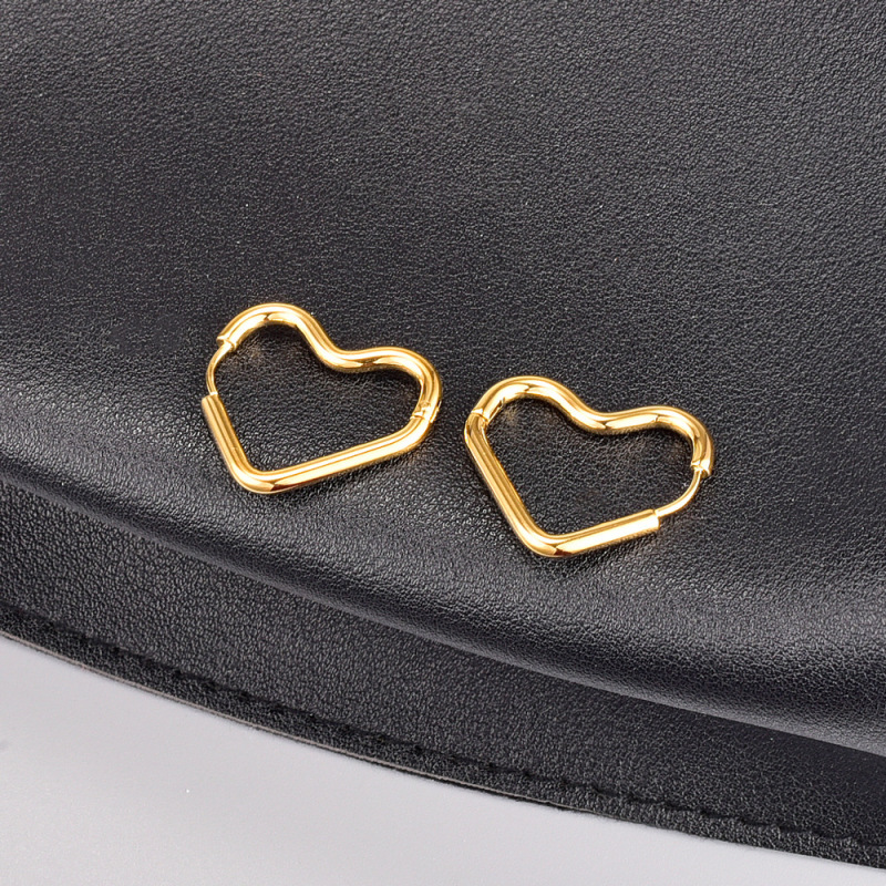 Women Fashion Simple Solid Heart Earrings