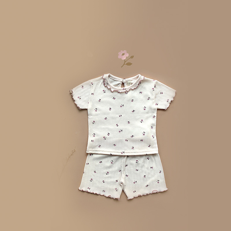 Baby Girls Sweet Floral All Over Print Round Neck Short Sleeve Stringy Selvedge Loose Top And Shorts Pajama Set