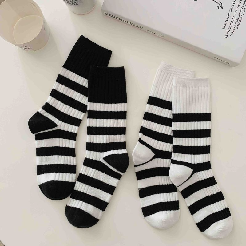 Unisex Fashion Black White Stripe Double Needle Mid Tube Cotton Socks 10 Pairs/Pack