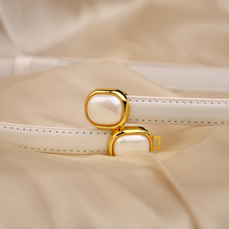 Women Fashion Simple Gold Edge Inlaid Pearl Round Buckle Belt