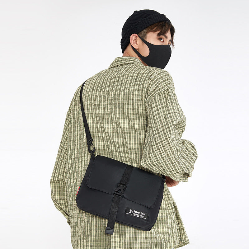 Waterproof Large Capacity Outdoor Messenger Bag