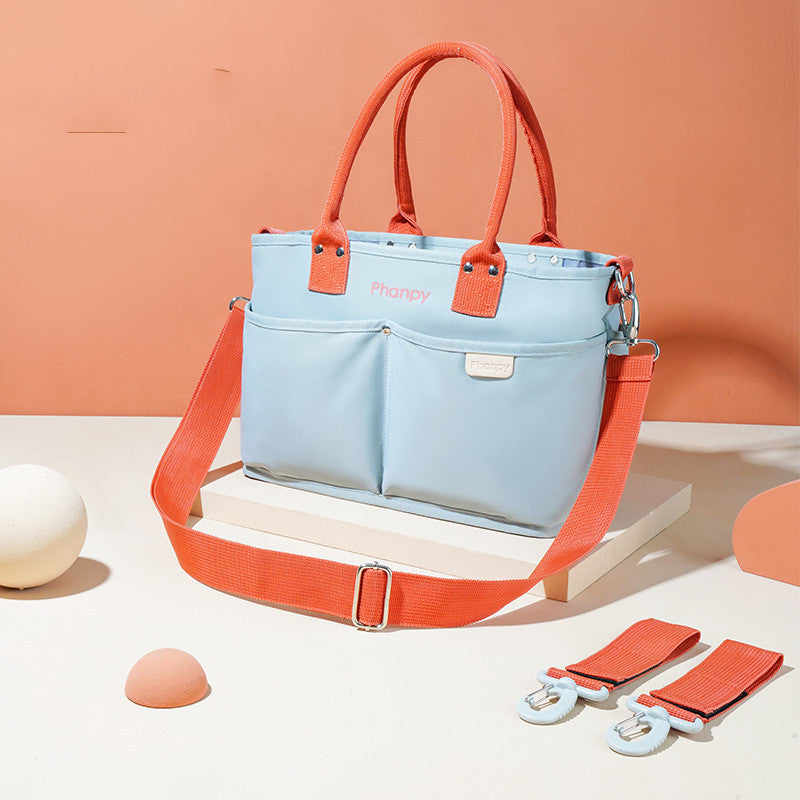 The New Mother Baby Bag Is Fashionable And Light To Go Out