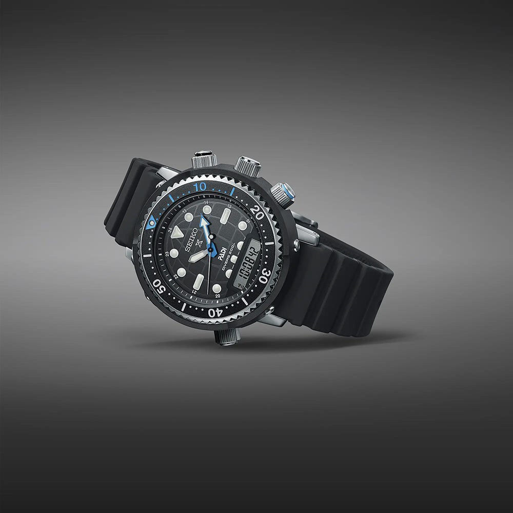 Seiko Prospex Special Edition PADI Arnie Hybrid Solar Diver's SNJ035 SNJ035P1 SNJ035P 200M Men's Watch Model: SNJ035P1